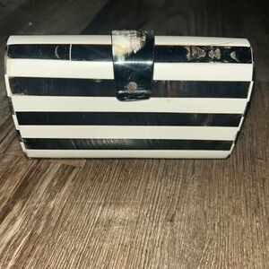 Black and white stripe Women’s hard sided hand clutch